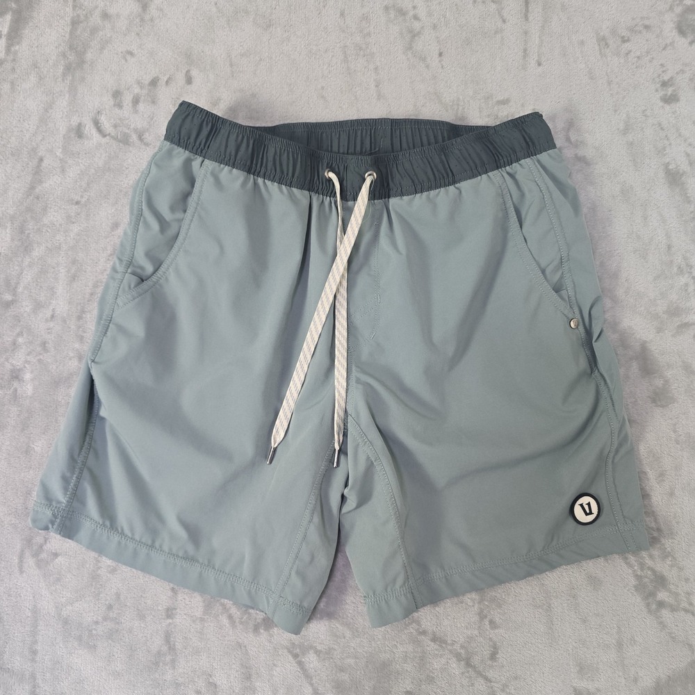 Vuori Kore Shorts Mens Medium Green 7" Lined Athletic Gym Running Training